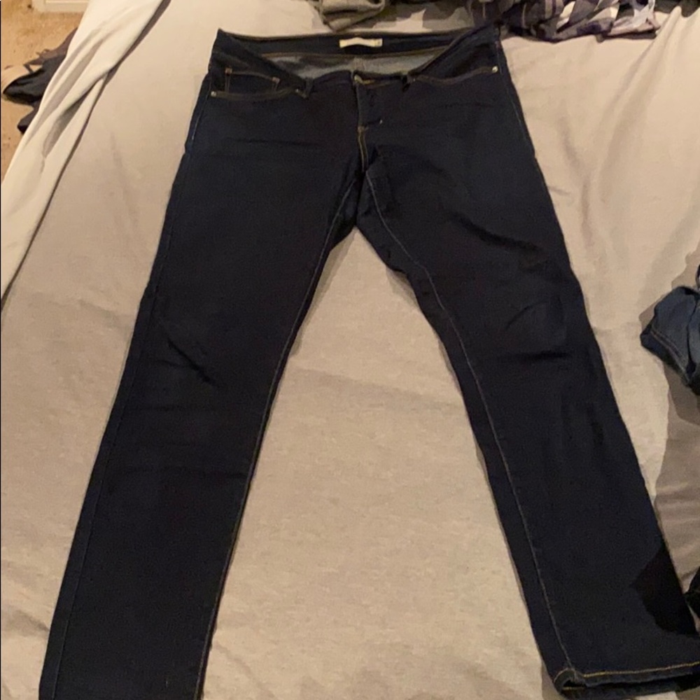 Levi’s skinny shaping 311 size 31